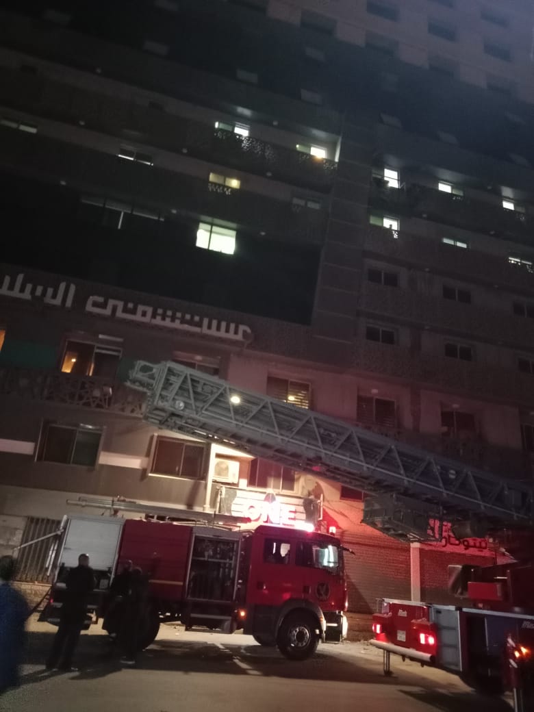 الحماية المدنية تسيطر على حريق بمستشفى السلامة وسط المنيا