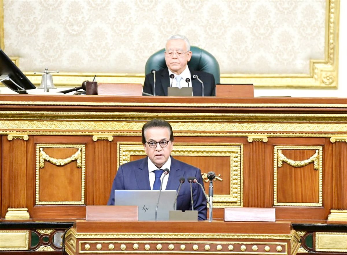 الدكتور خالد عبد الغفار وزير الصحة والسكان 