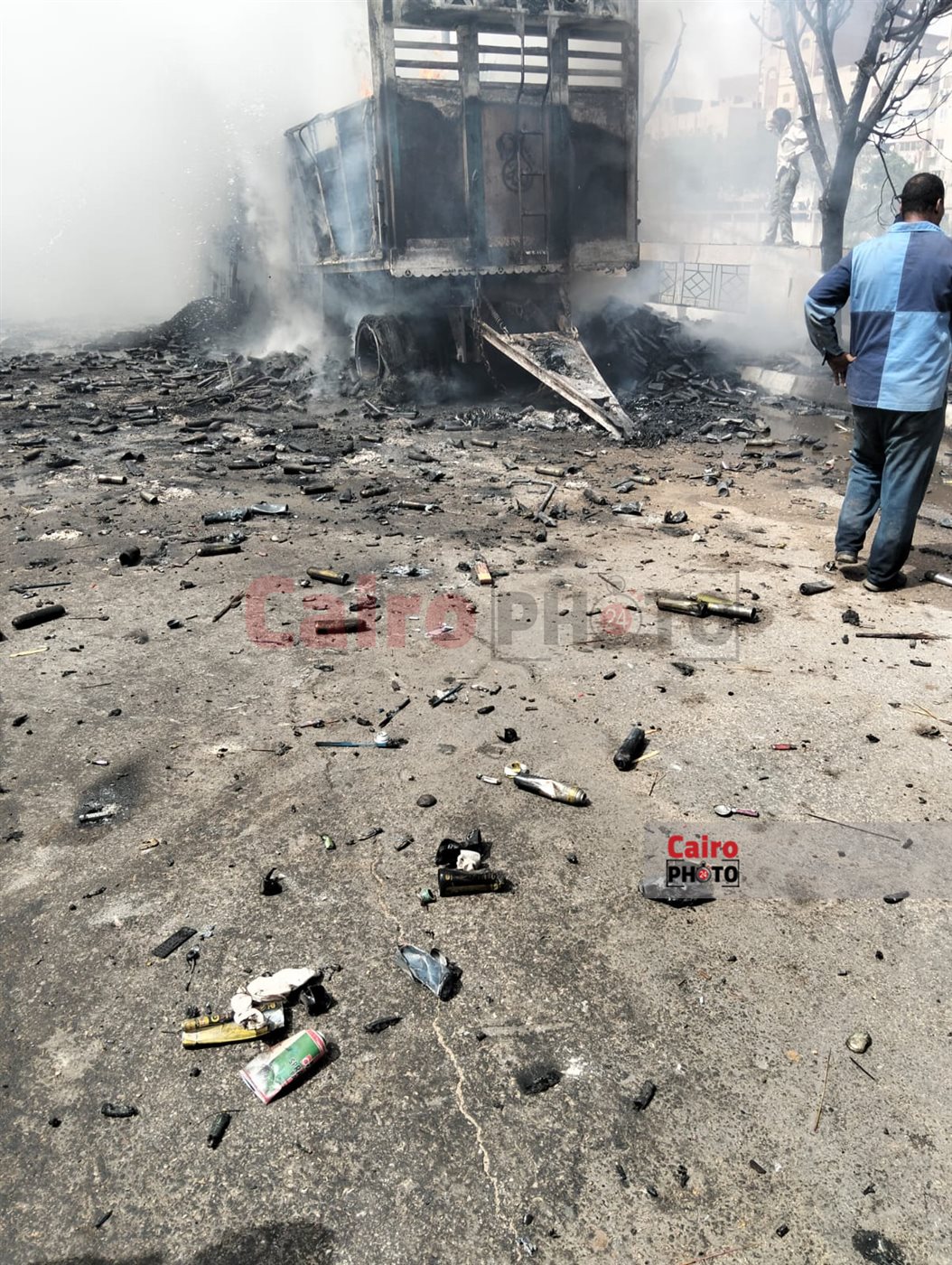  حريق سيارة نقل بسوهاج