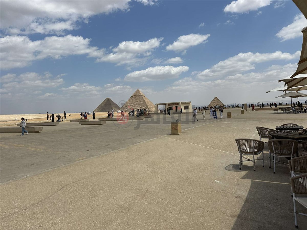 مشروع تطوير أهرامات الجيزة (1)