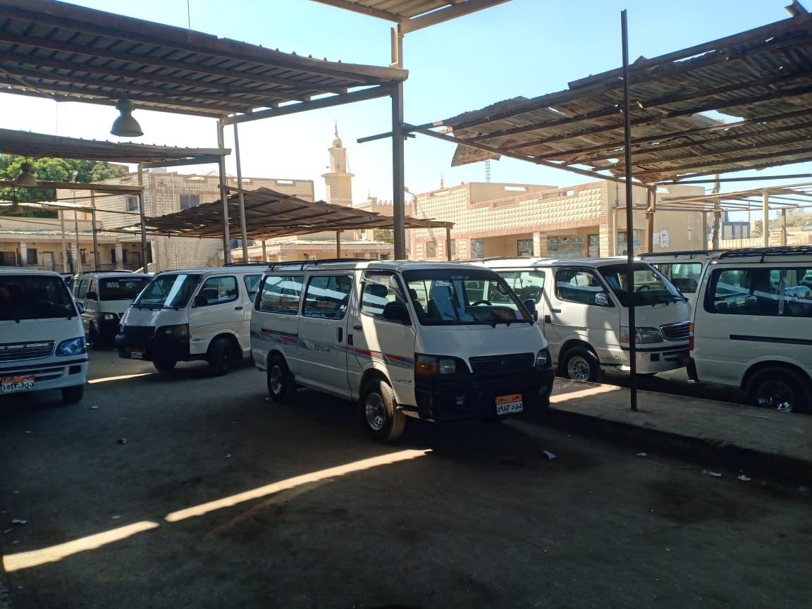 متابعه التزام السائقين بالتعريفة الجديد 