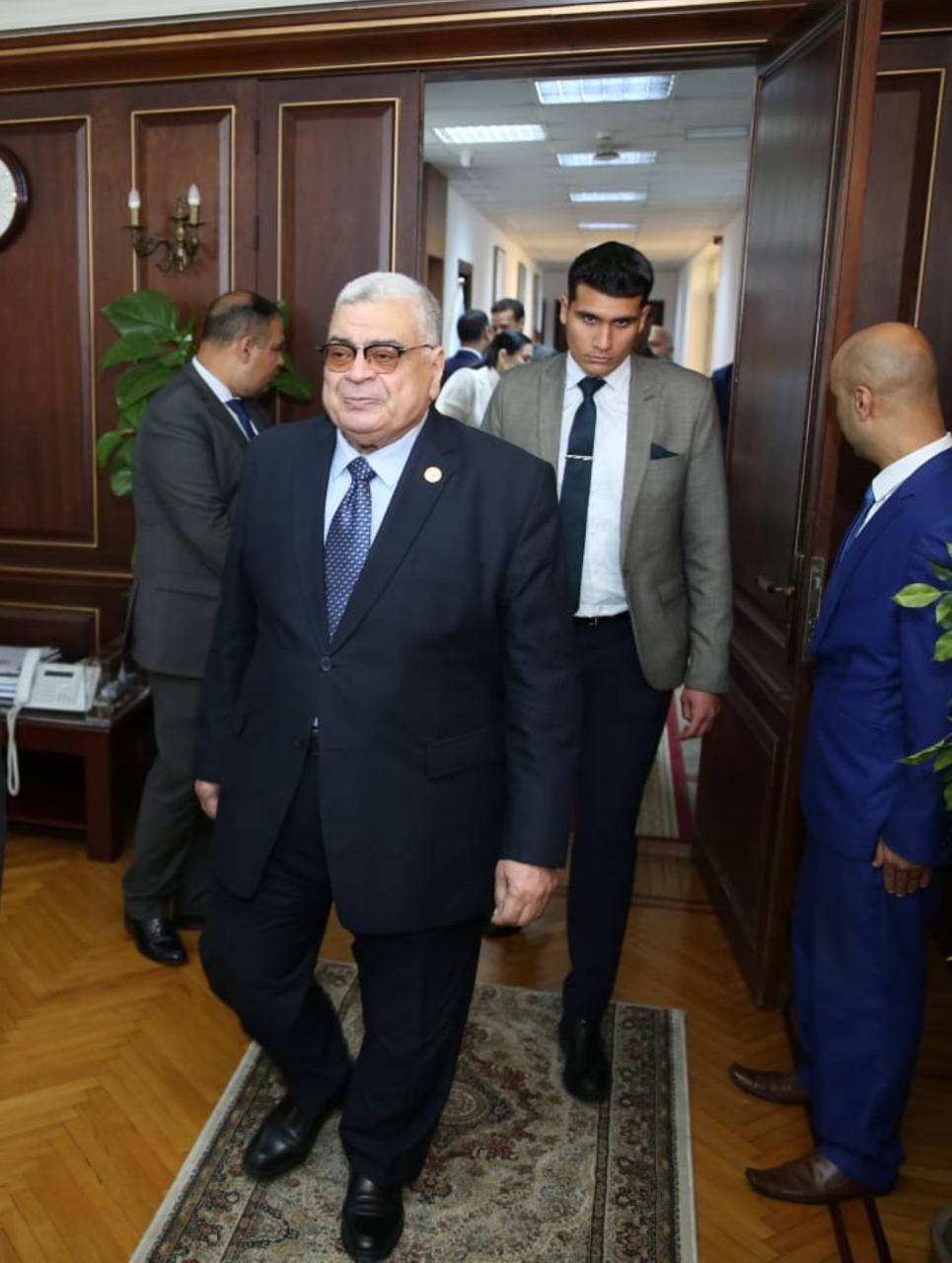 افتتاح مكتب توثيق الشهر العقاري بالإسكندرية