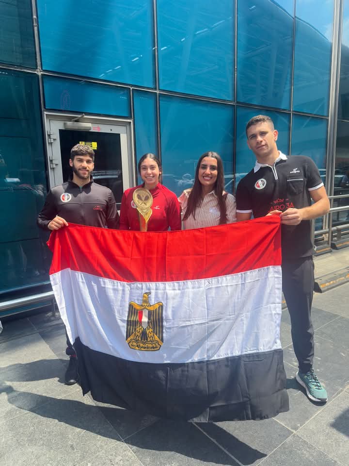 لقطات من استقبال بعثة مصر المشاركة في بطولة العالم تحت 23 للإسكواش