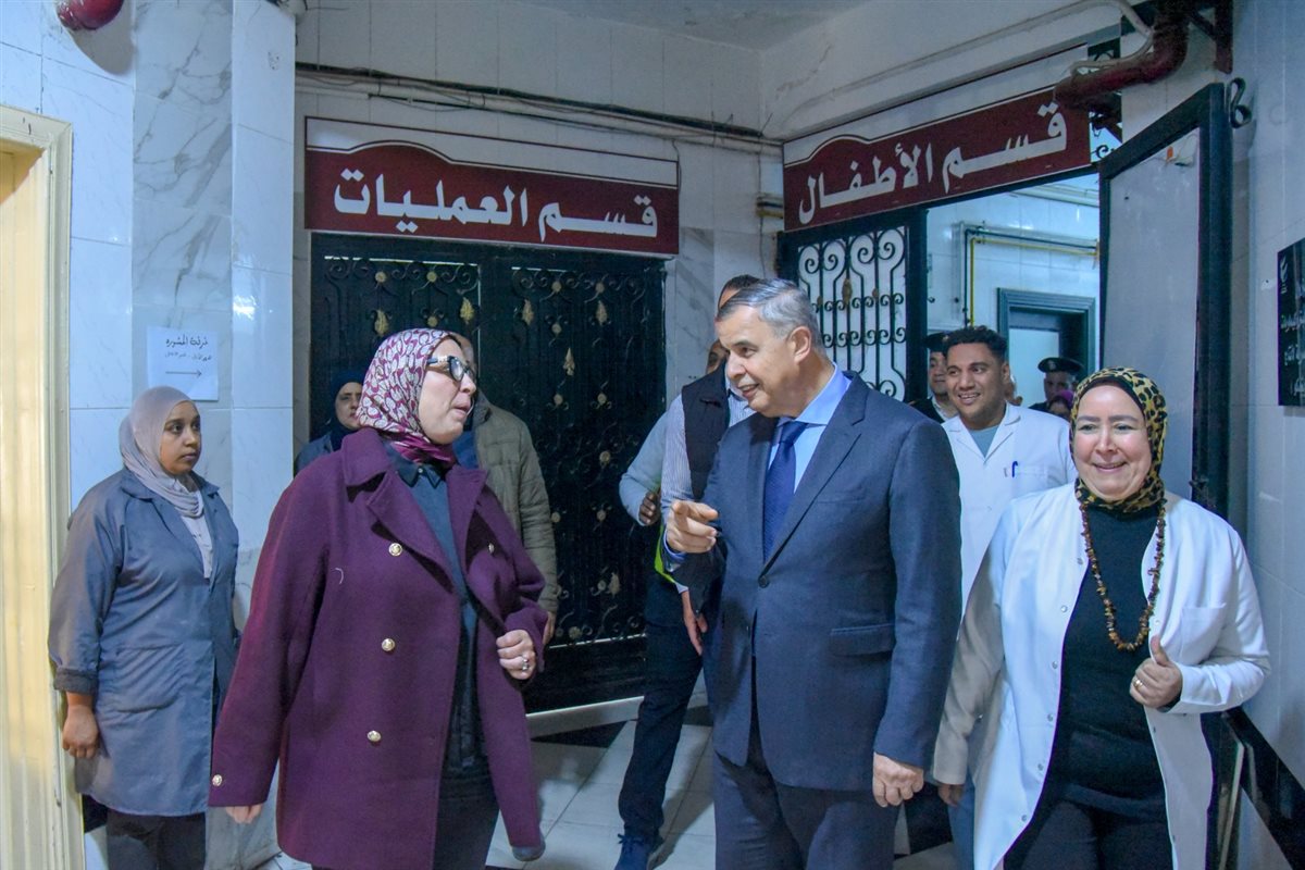 محافظ الإسكندرية يوجه بسد احتياجات أسرة ضحايا عقار اللبان المنهار 