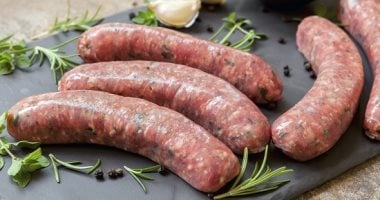  طريقة عمل السجق بالمنزل بالصور