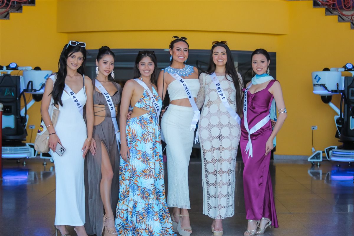المتسابقات على ملكة جمال العالم للسياحة والبيئة 