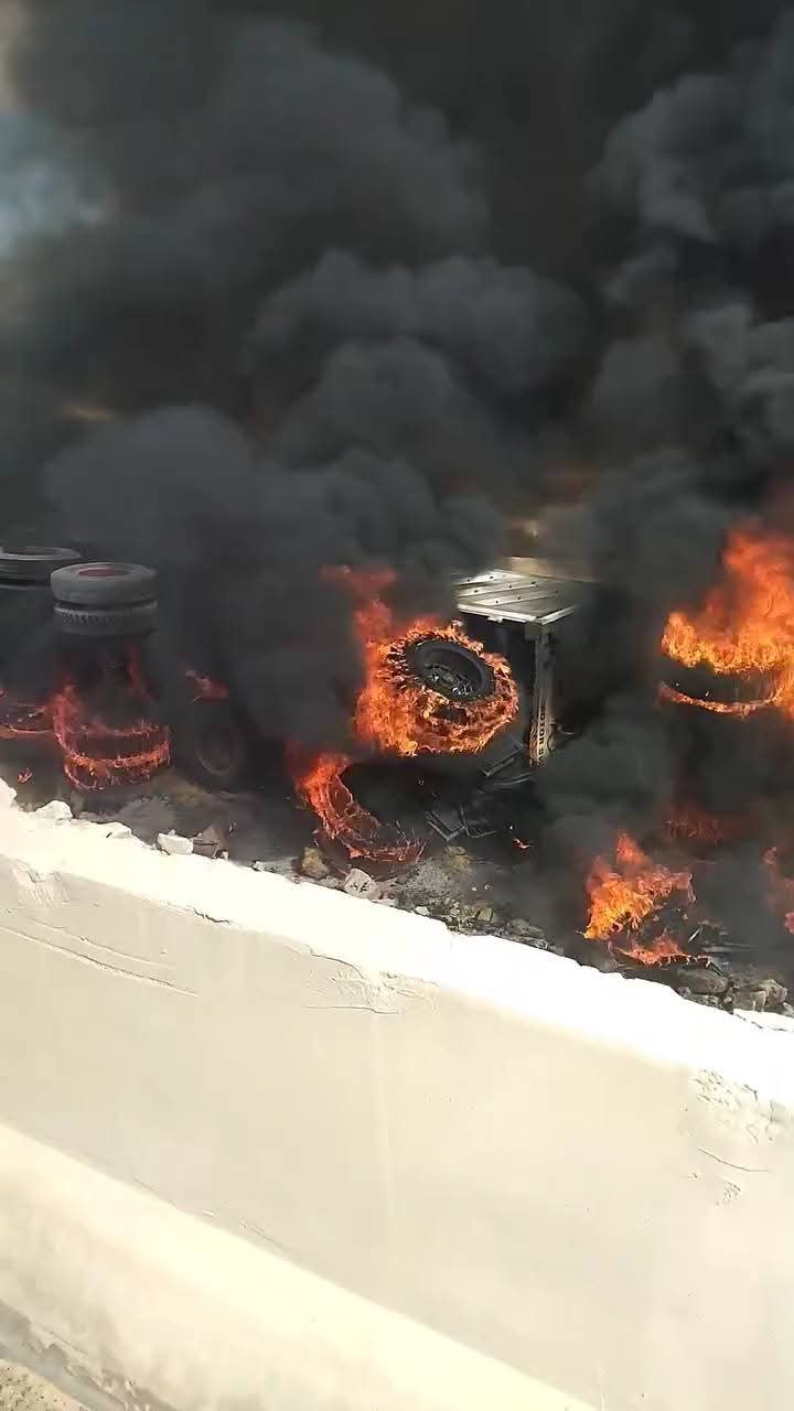 جانب من الحادث 