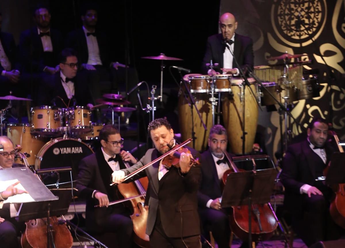 لقطات من حفل نجوم الموسيقى العربية بأعمال العندليب في الأوبرا 
