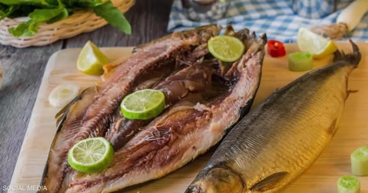 أكلات شم النسيم 2025.. طريقة عمل الفسيخ والرنجة بأمان