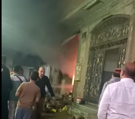 حريق بالقرب من مقر شركة الزهور بشارع ناهيا والحماية المدنية تجري عملية التبريد