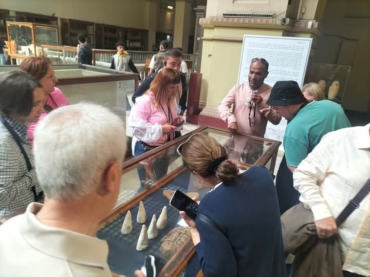 فاترين الطعام 