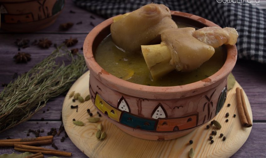 طريقة عمل شوربة الكوارع