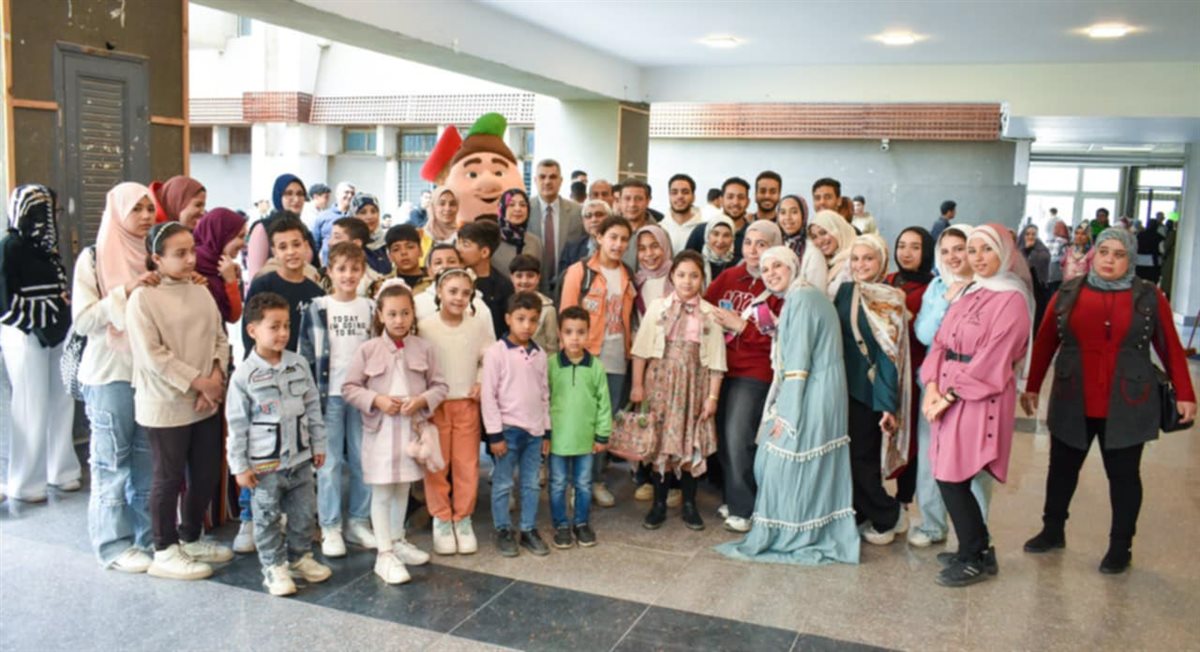 علوم طنطا تنظم احتفالية بمناسبة يوم اليتيم