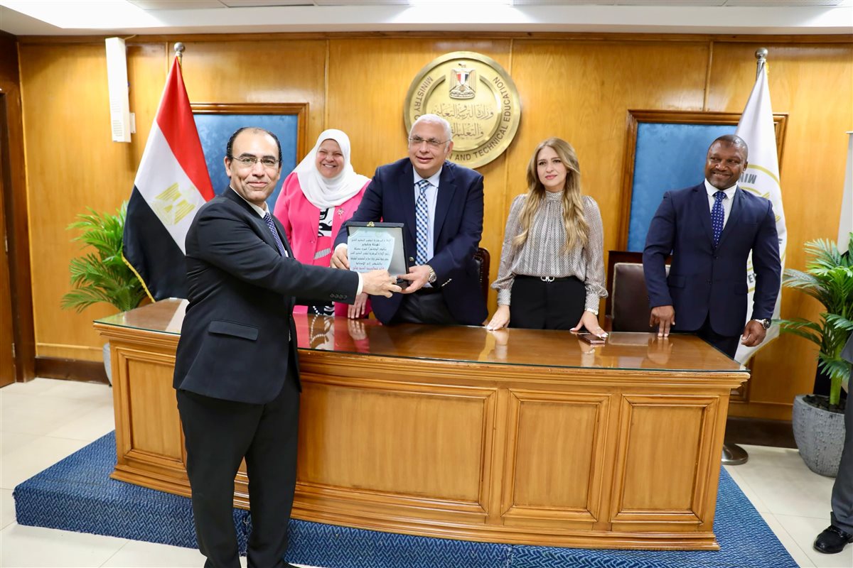 جانب من التكريم 