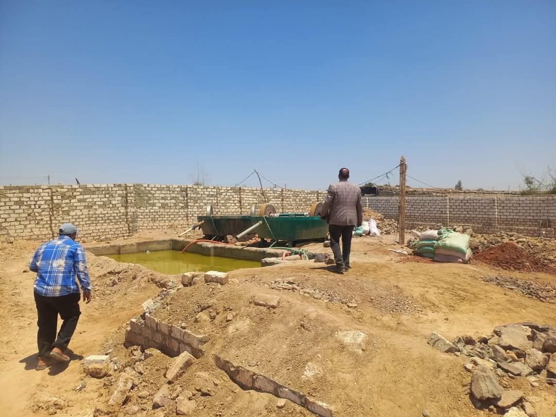 إزالة طواحين ذهب غير مرخصة