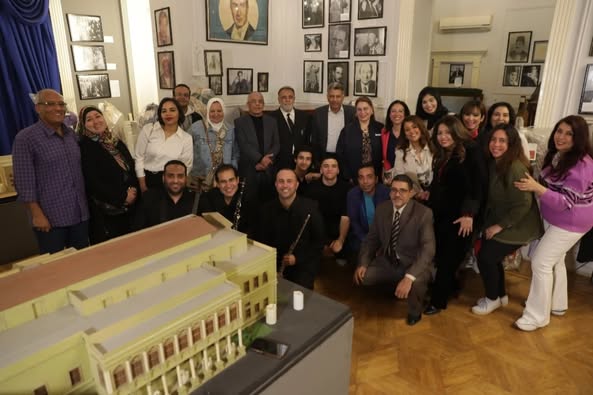 القومي للمسرح والموسيقى والفنون الشعبية يحتفل باليوم العالمي للفن