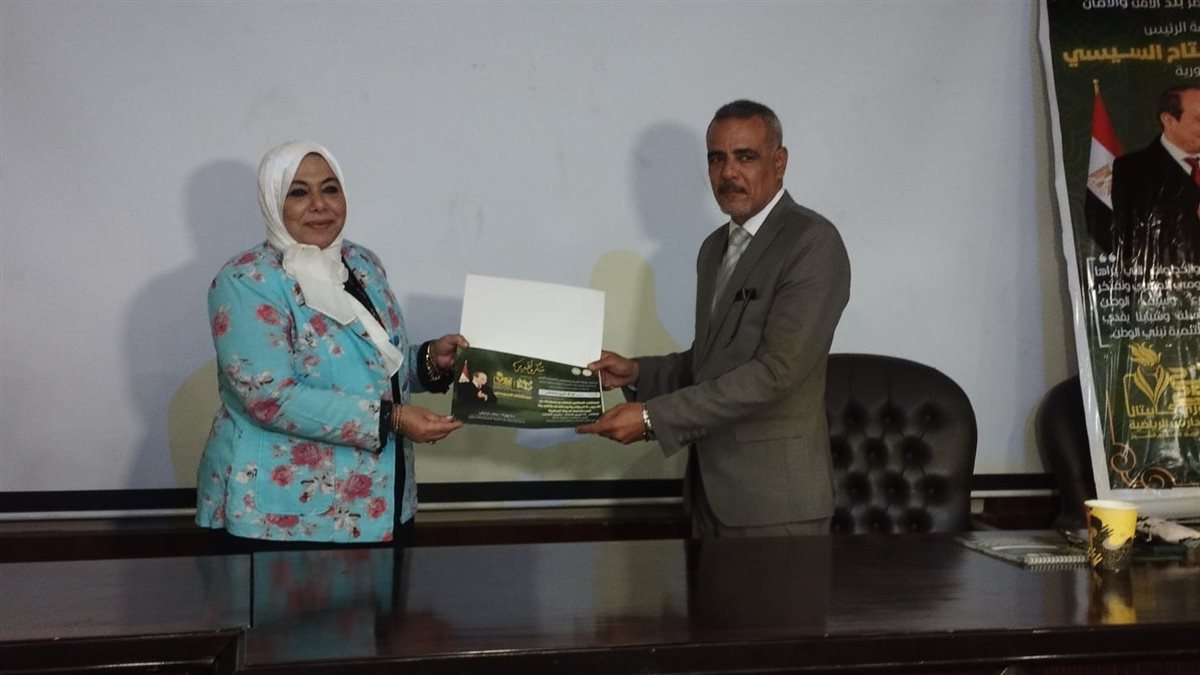 زيارة مستشارة وزير التعليم 