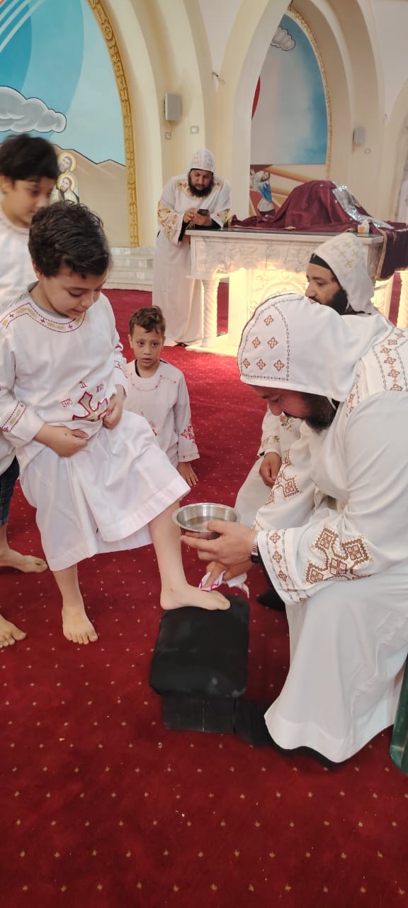 خميس العهد بالأقصر