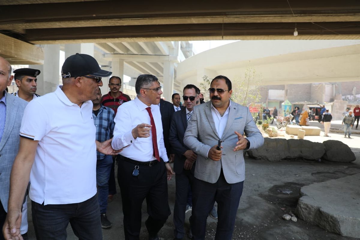 محافظ الجيزة يتفقد أعمال التطوير بمحيط مستشفى بولاق الدكرور