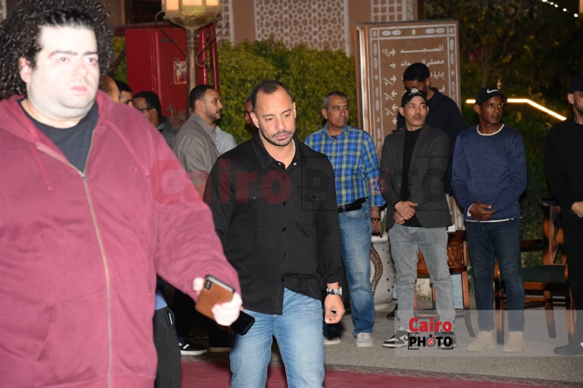 نجوم الفن في عزاء الفنان سليمان عيد