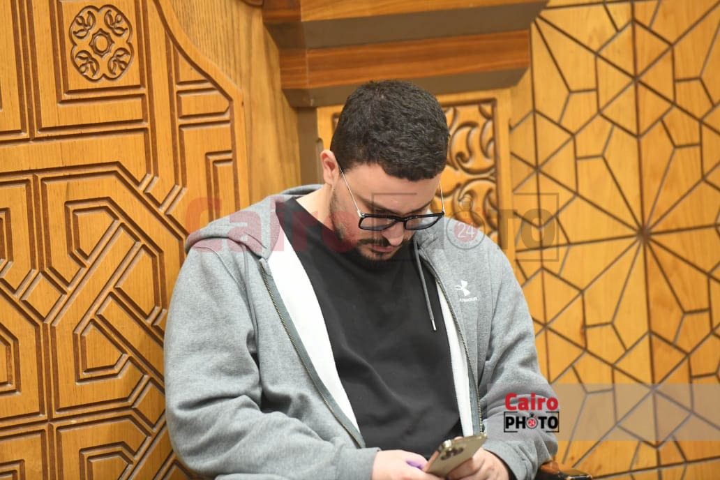 نجوم الفن في عزاء الفنان سليمان عيد