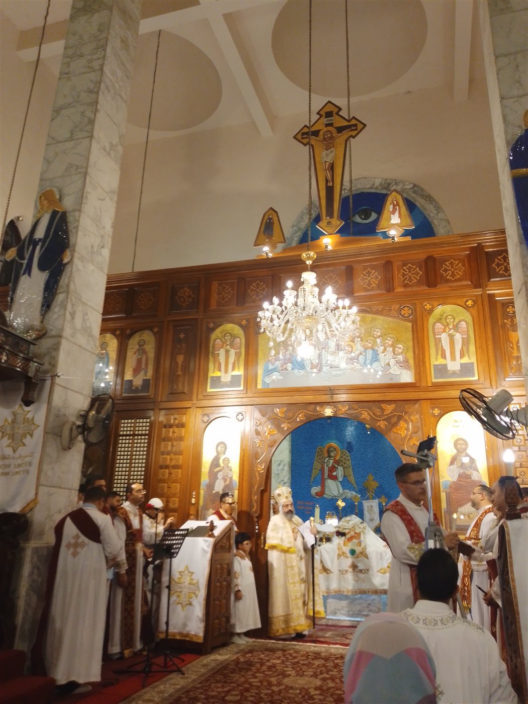 جانب من القداس 