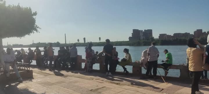 إقبال المواطنين علي الحدائق بالدقهلية 