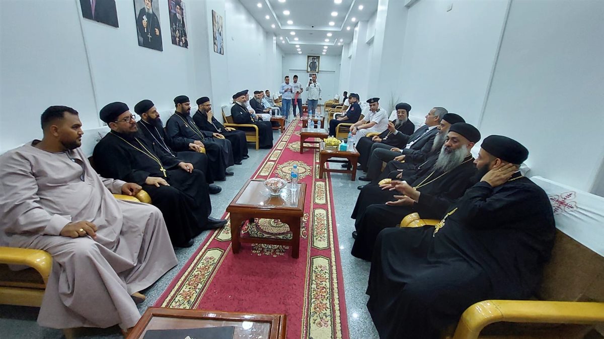 مدير أمن الأقصر يقدم التهنئة بعيد القيامة المجيد