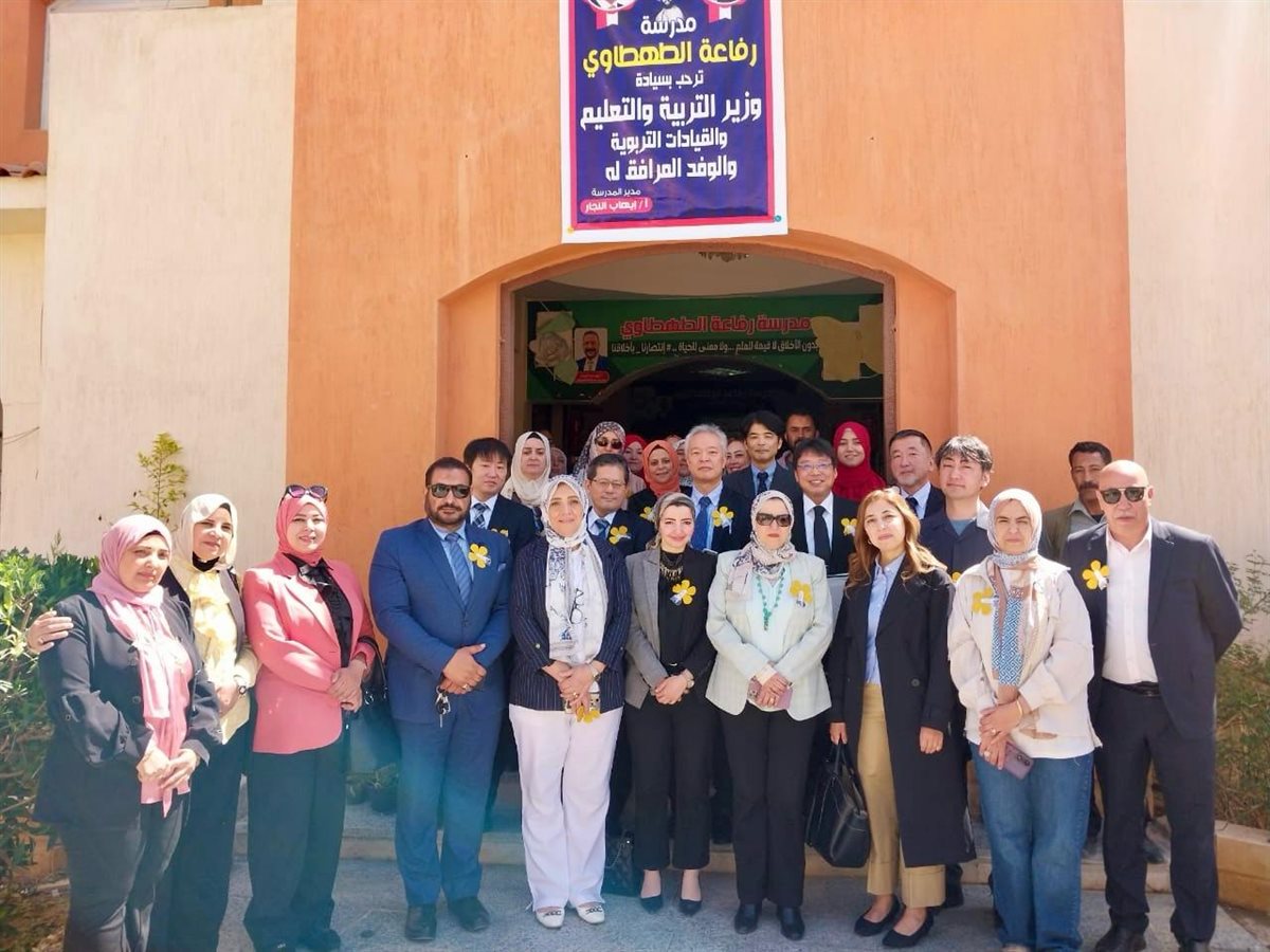 جانب من الزيارة 