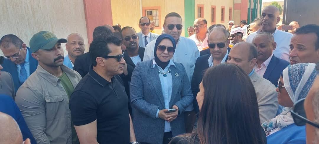 جولة وزير الشباب والرياضة بالشلاتين