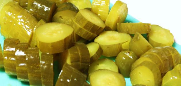 طريقة عمل مخلل الخيار بالماء المغلي