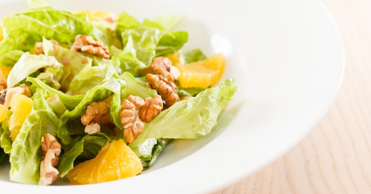 طريقة عمل سلطة بالبرتقال خطوة بخطوة