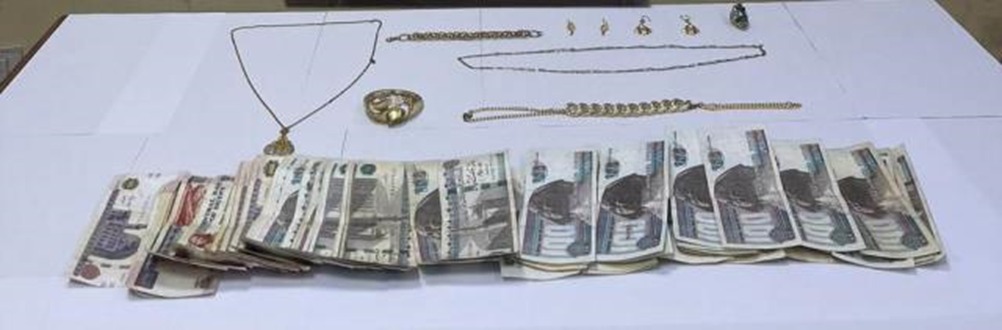 القبض على المتهمين بسرقة صاحب محل ذهب في باب الشعرية