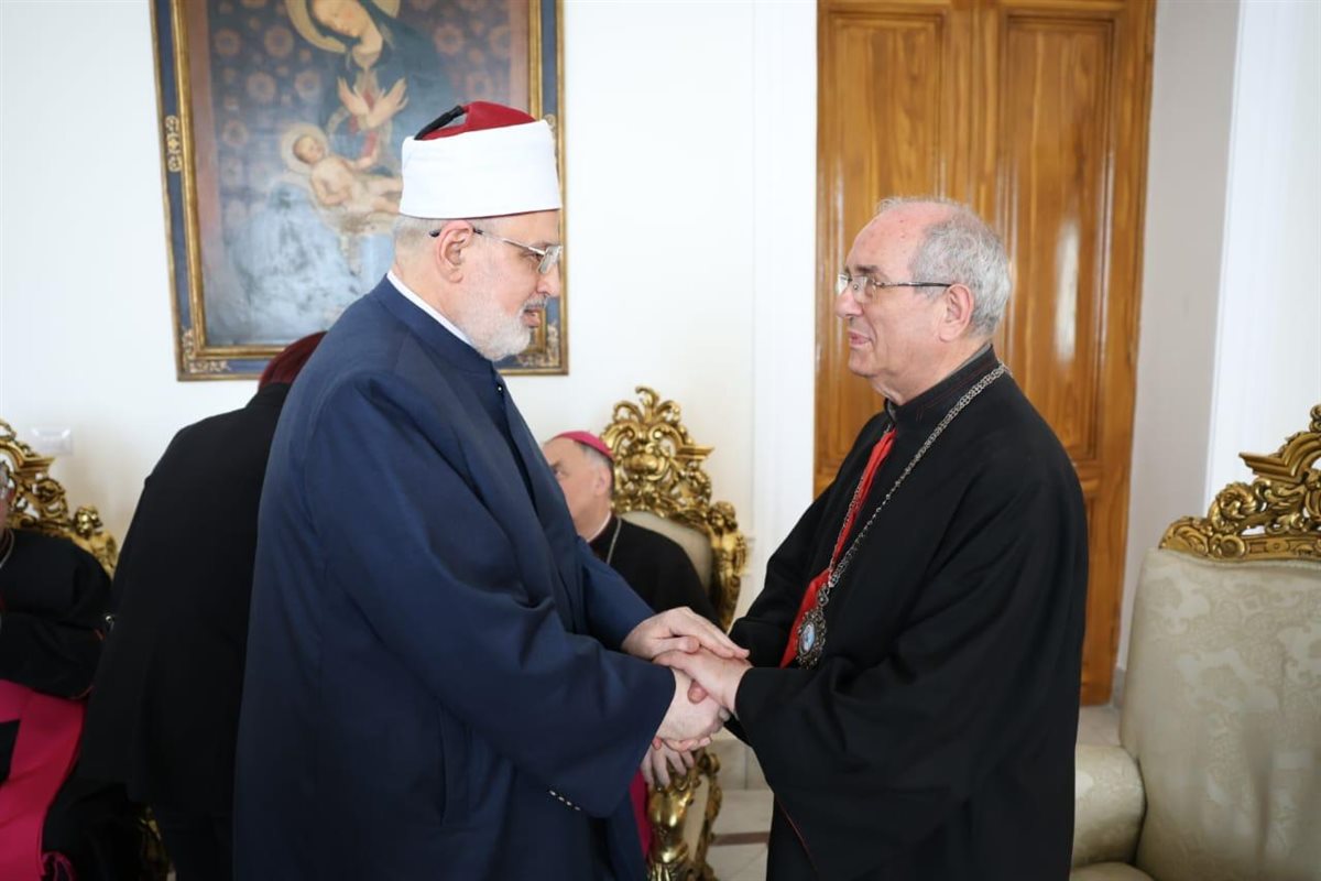 وكيل الأزهر يعزي سفير الفاتيكان في رحيل قداسة البابا فرنسيس