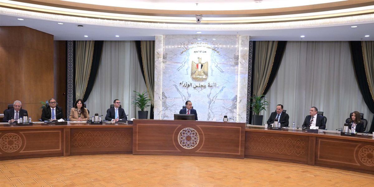 رئيس الوزراء يستقبل وفدًا من أعضاء مجلس التعاون المصري الكويتي لبحث فرص التعاون الممكنة بين الشركات المصرية والكويتية<br alt=