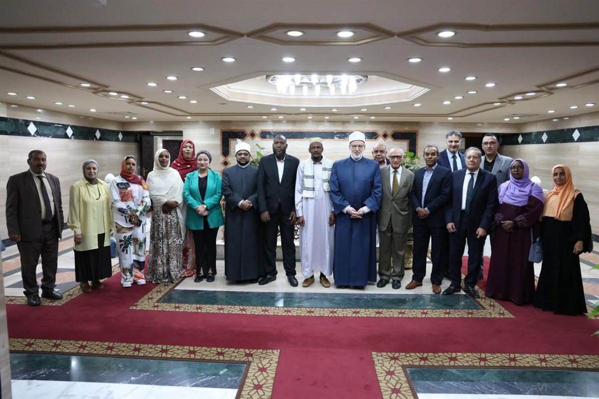  الدكتور محمد الضويني وكيل الأزهر