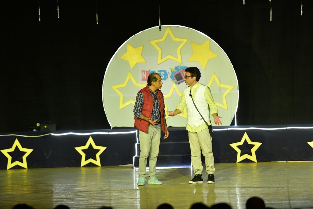 مسرحية نويزي TV