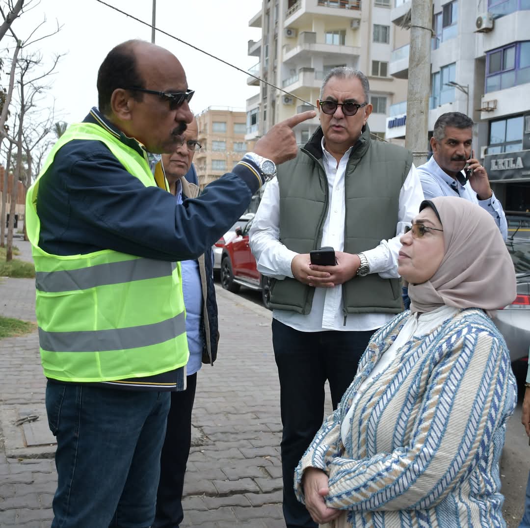 زراعة أشجار البونسيانا ببورسعيد 