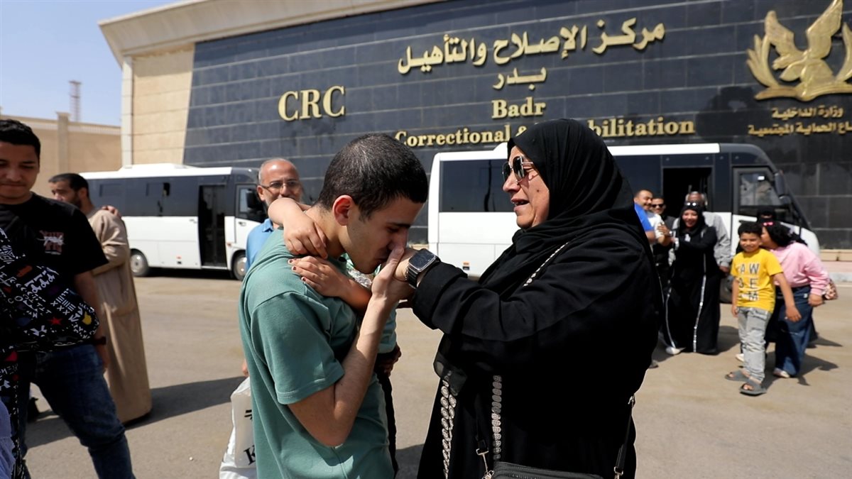 عفو رئاسي عن 746 نزيلا