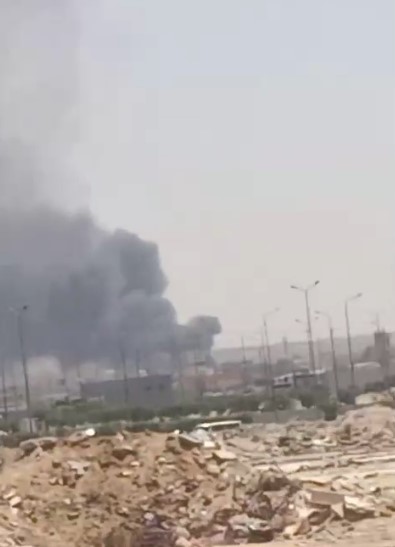 جانب من الحريق 