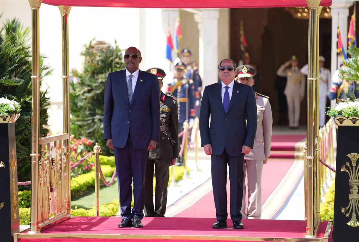 الرئيس السيسي والفريق أول ركن عبد الفتاح البرهان 