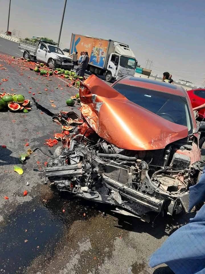 إصابة 3 أشخاص في حادث تصادم بين سيارة ملاكي وعربية نقل 