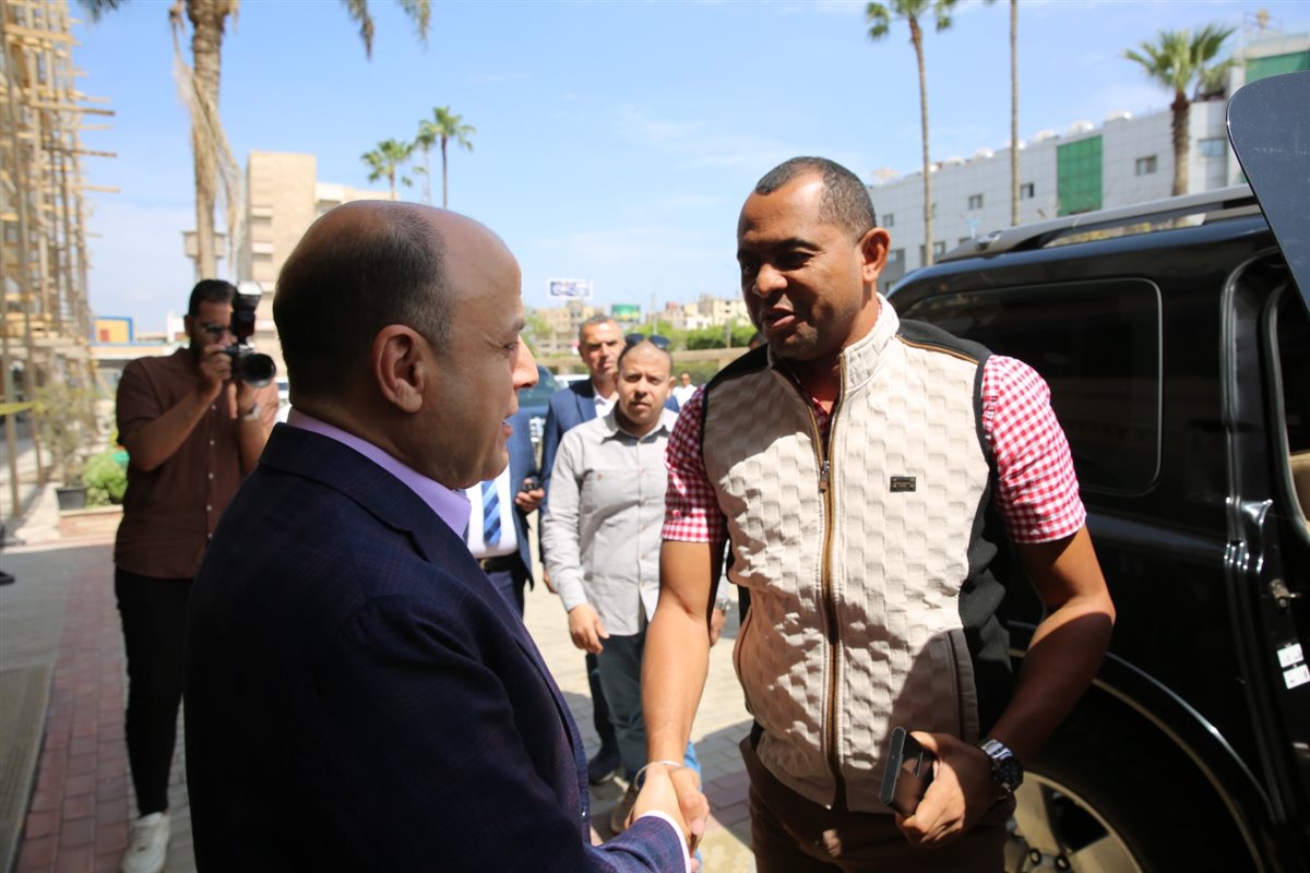 محافظ كفر الشيخ يستقبل وزير زراعة مدغشقر 