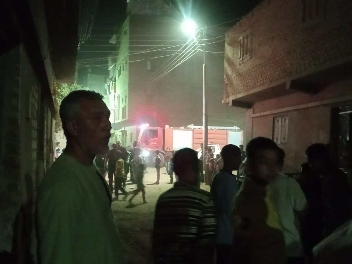 حريق يلتهم محتويات شقة سكنية في اسيوط