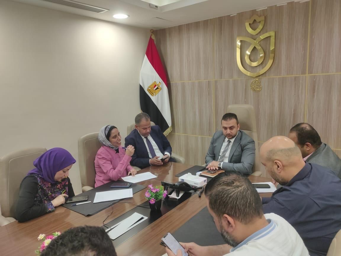 طوارئ تحسبا للتقلبات الجوية بهيئة الرعاية الصحية بالأقصر