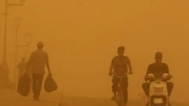 ماذا تفعل عند حدوث عاصفة ترابية شديدة في منطقتك