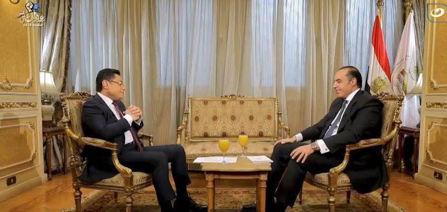 خالد أبو بكر أثناء حوار <span style=