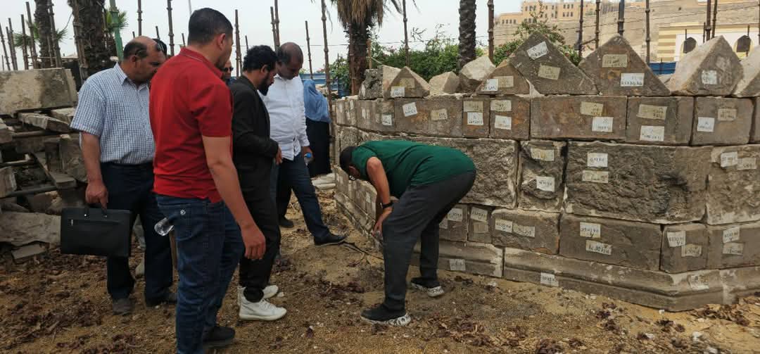 مشروع إعادة تركيب وبناء مئذنتى التربة السلطانية وقوصون