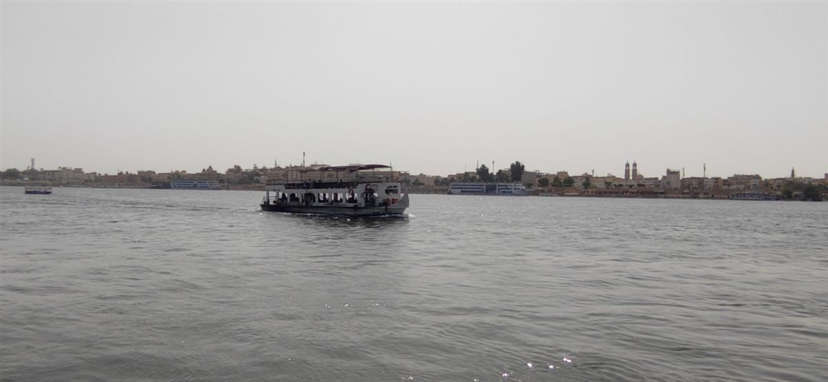 استئناف حركة العبارات النيلية بالأقصر