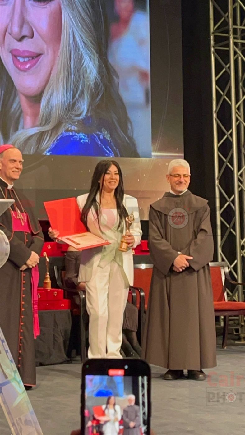 تكريم انتصار في مهرجان المركز الكاثوليكي للسينما